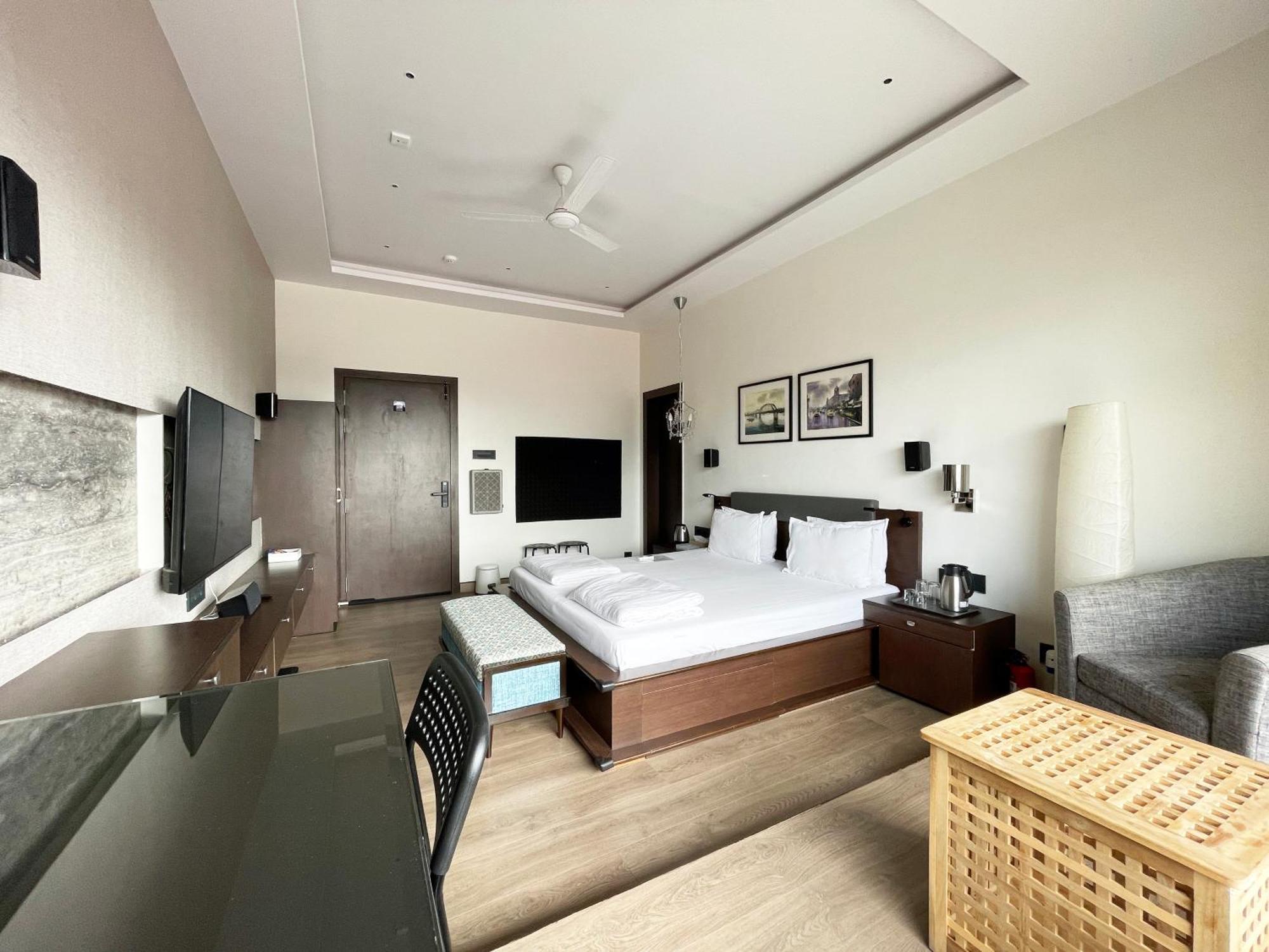 Central Bed & Breakfast Kalkutta Exterior foto